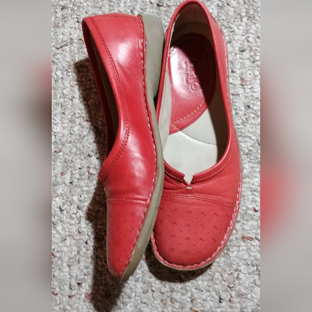 Khrio red leather shoes.